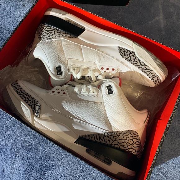 Jordan Retro 3 White Cement 2011 - Picture 6 of 7